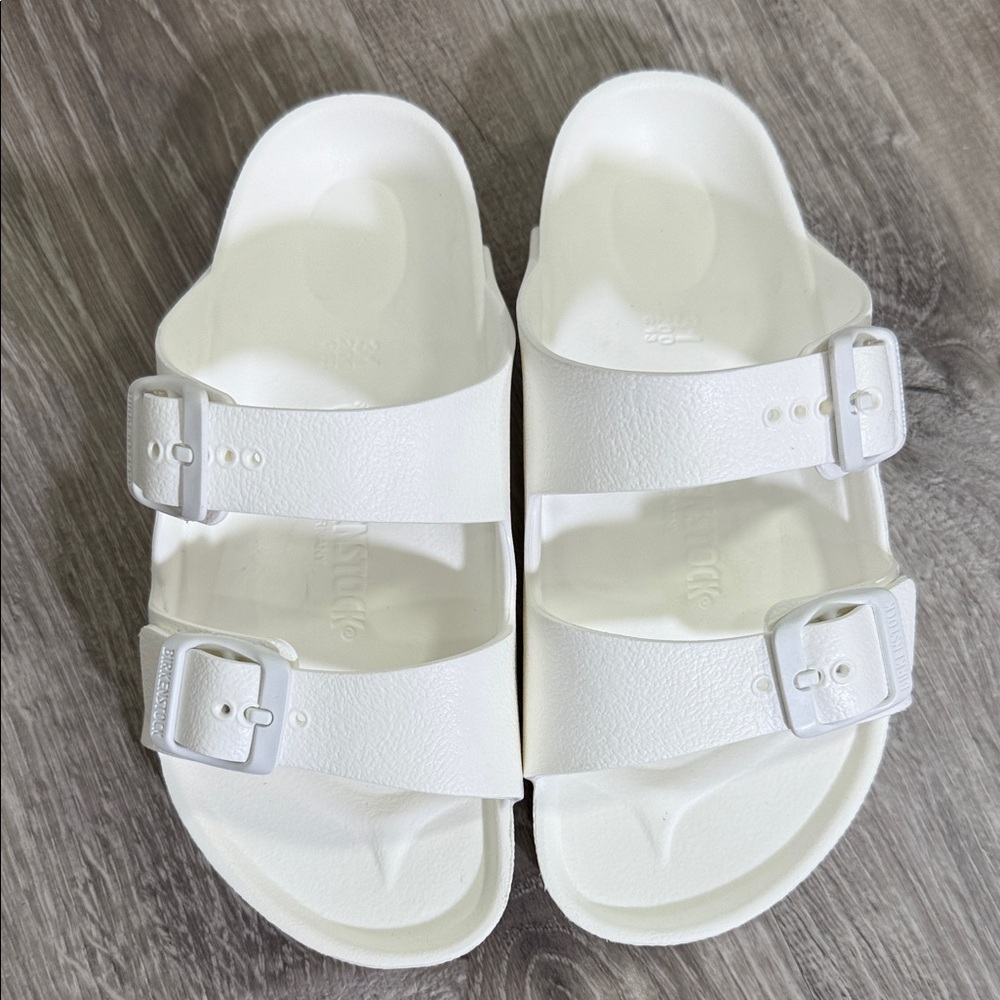 Birkenstock Classic White Sandals - Picture 2 of 6